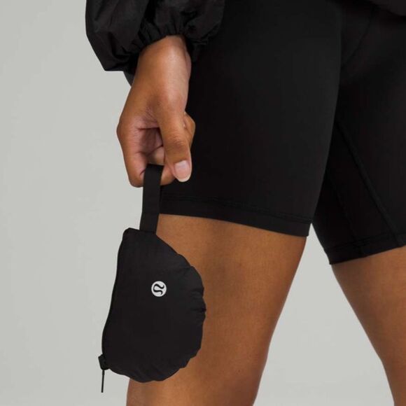 Lululemon Step Out High Rise Short 3" Sz 8 Black 8002 - Picture 10 of 10